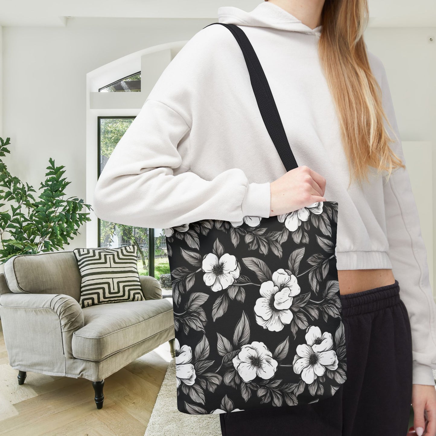 Black & White Daisies Canvas Tote Bag