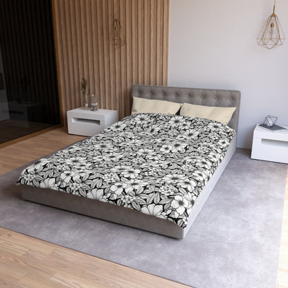Black & White Forget-Me-Nots Microfiber Duvet Cover