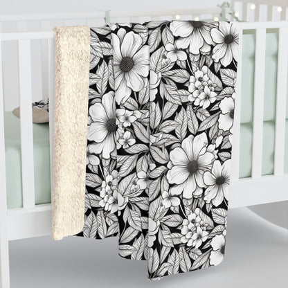 Black & White Forget-Me-Nots Fleece Blanket
