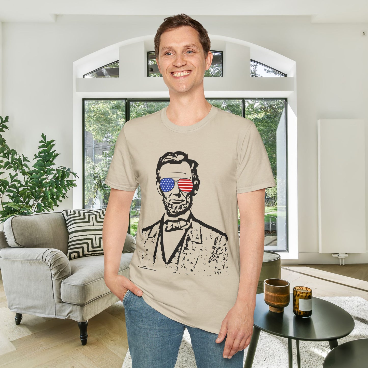 Abraham Lincoln w/Flag Sunglasses T-shirt