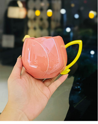 Ceramic Tulip-Style Mug With or Without Spoon