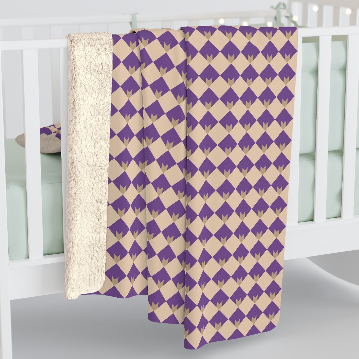 Diamond Bloom-Amethyst & Cream Fleece Blanket