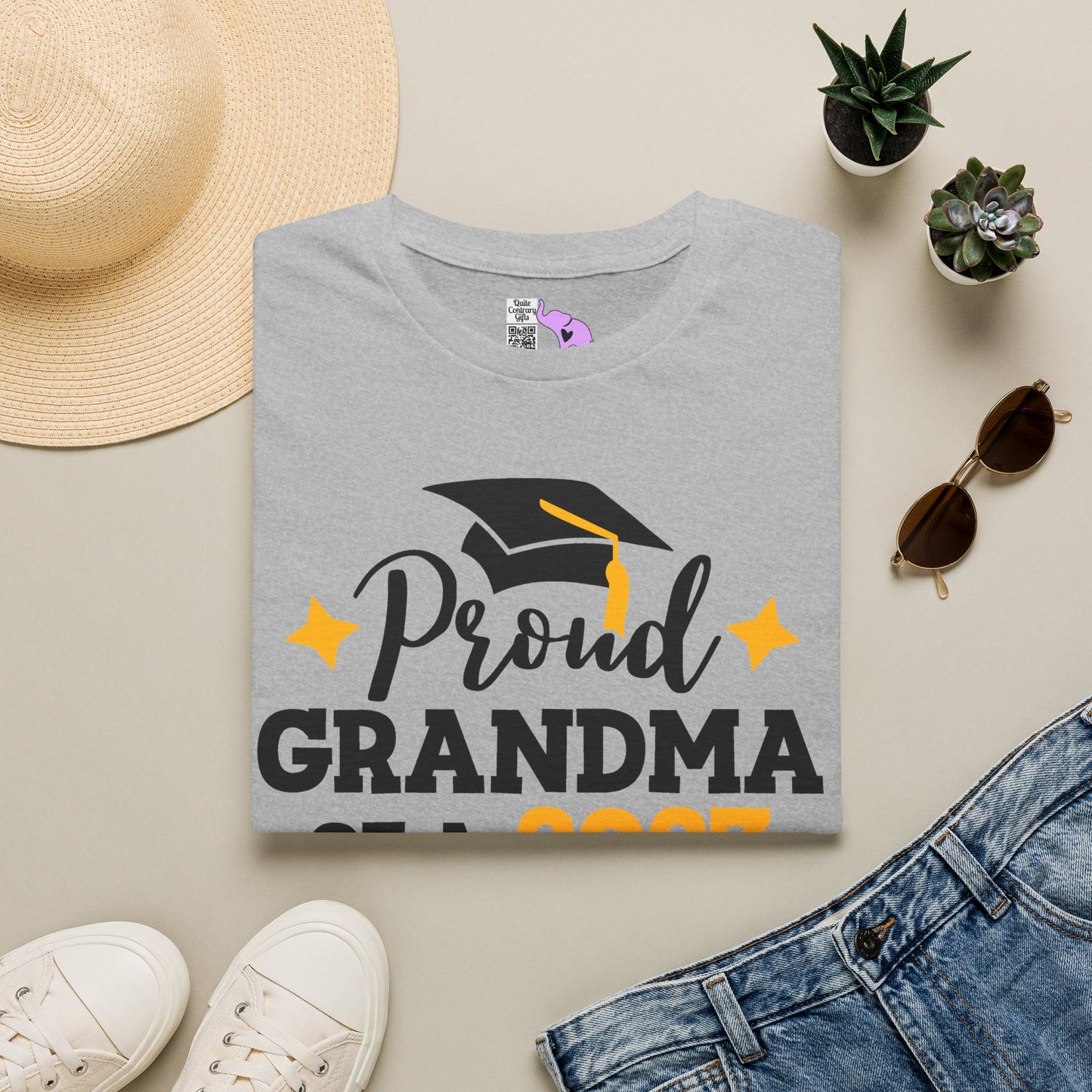 Proud Grandma of a 2027 Graduate Adult T-shirt