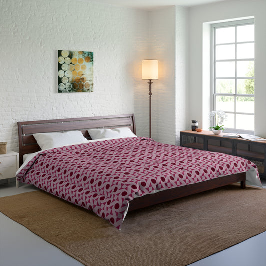 Crimson Pinwheels Comforter