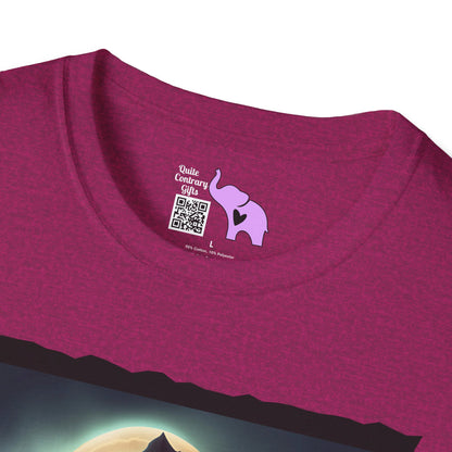 Halloween Scarecrow w/Pumpkins 2 Adult T-shirt