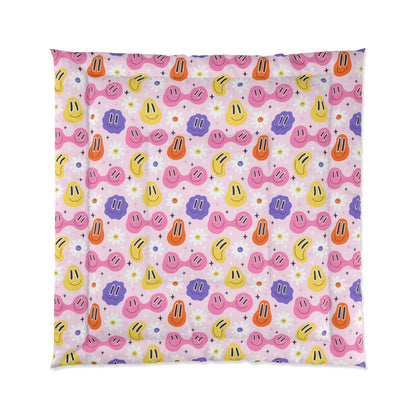 Whimsical Smiley Faces Comforter