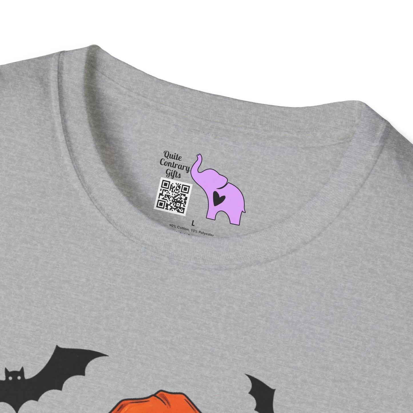 Spooky Mama (Black Catl) Adult T-shirt