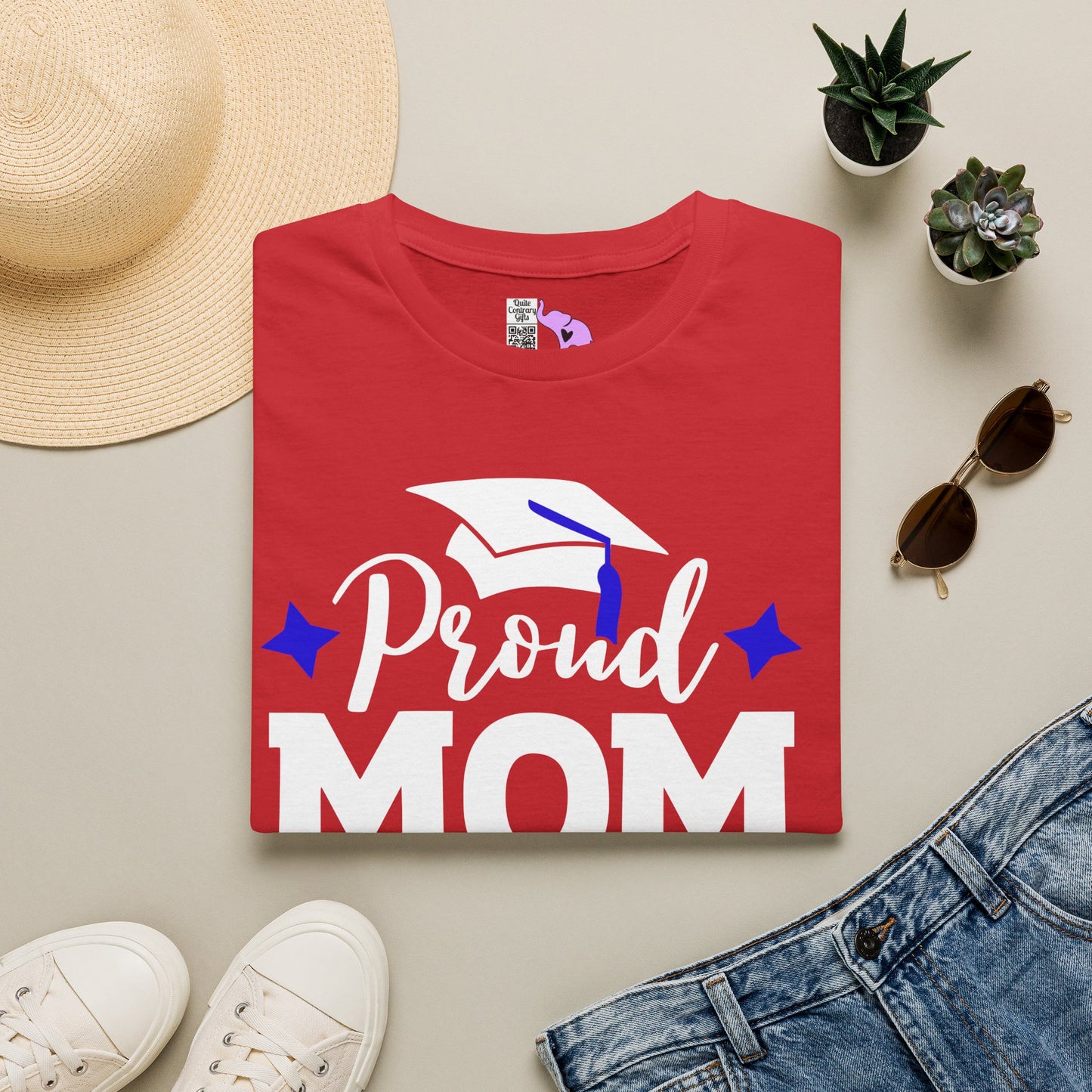Proud Mom of a 2027 Graduate Adult T-shirt