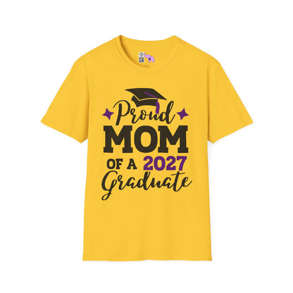 Proud Mom of a 2027 Graduate Adult T-shirt