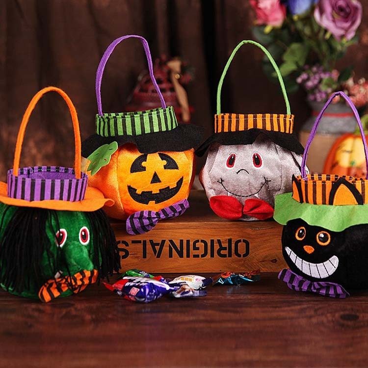 Spooky & Cute Trick-or-Treat Buckets – 4 Fun Styles
