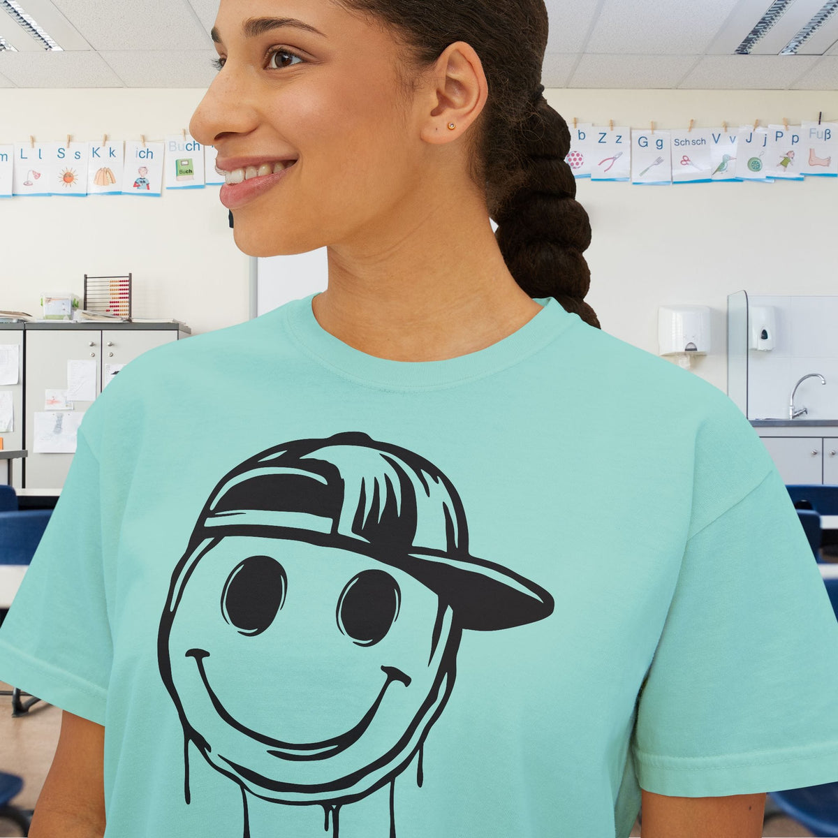 Melty Smiley Face w/Hat Women's Boxy Tee
