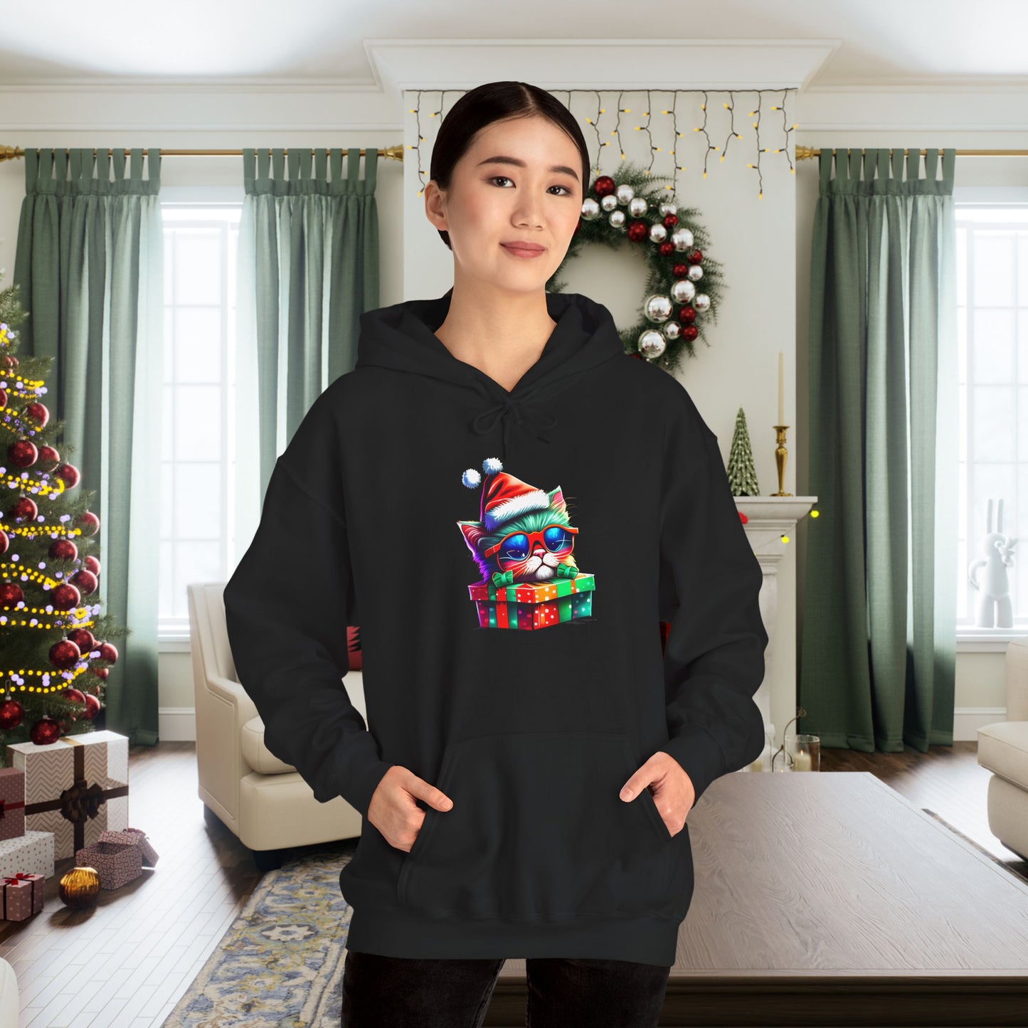Christmas Kitten w/Gift Heavy Blend™ Hooded Sweatshirt