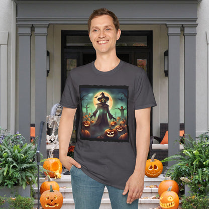 Halloween Scarecrow w/Pumpkins 4 Adult T-shirt