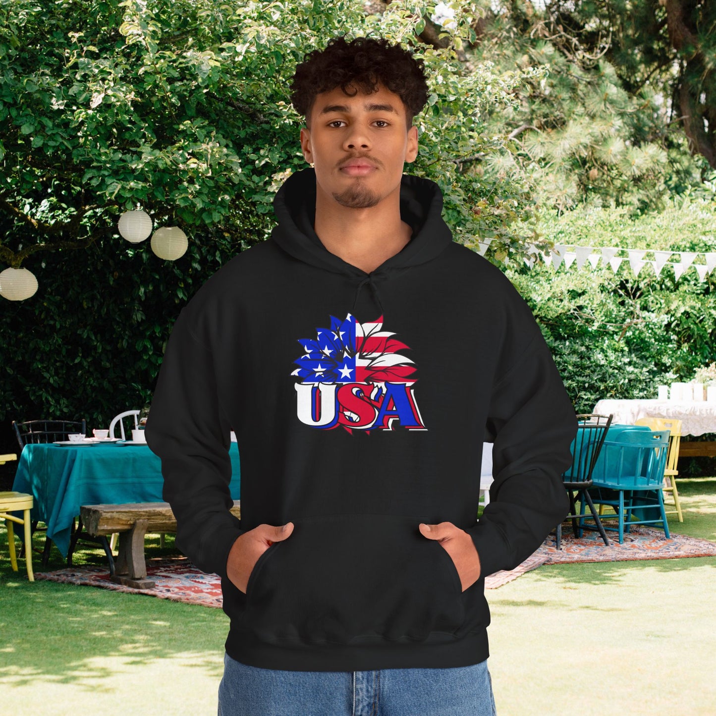 USA Red White & Blue Sunflower Heavy Blend™ Hooded Sweatshirt
