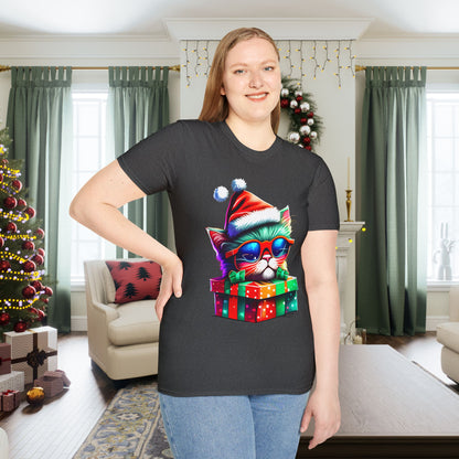 Christmas Kitten w/Gift Adult T-shirt