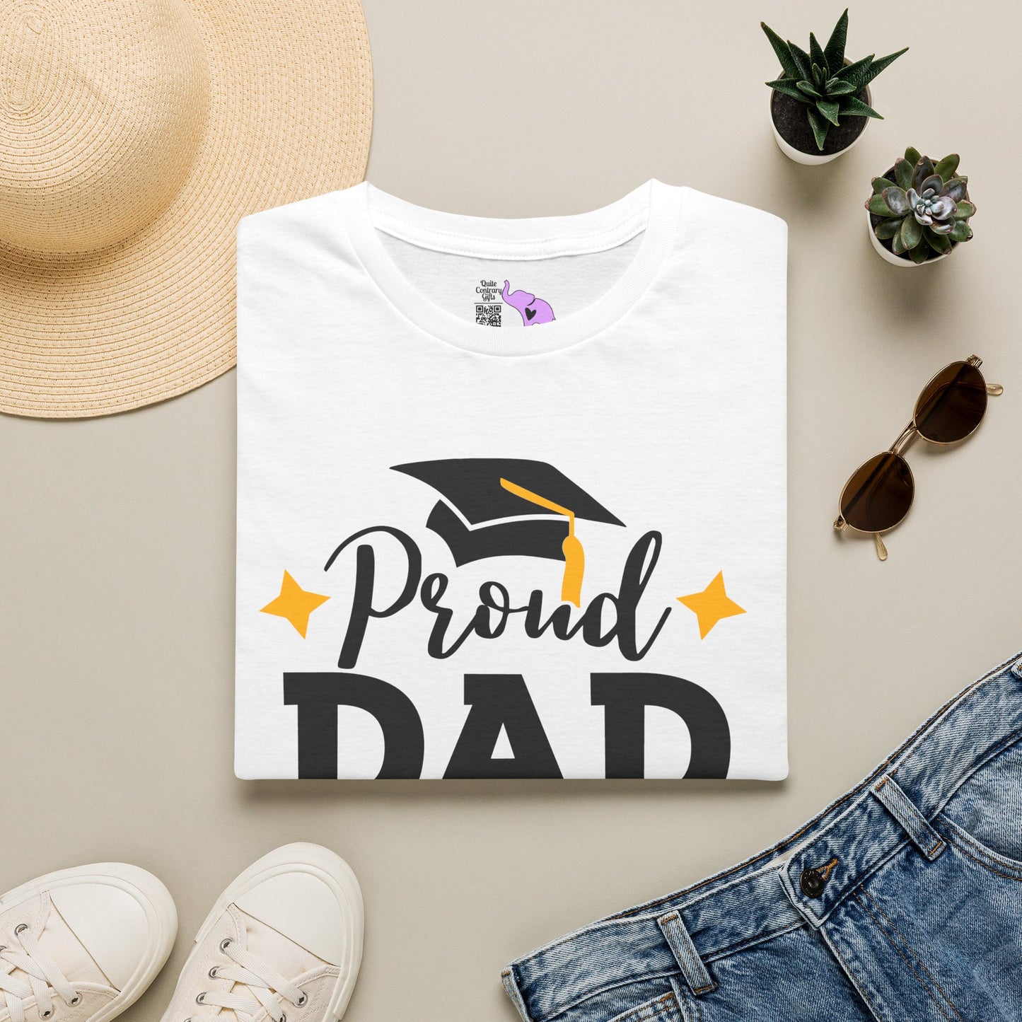 Proud Dad of a 2027 Graduate Adult T-shirt