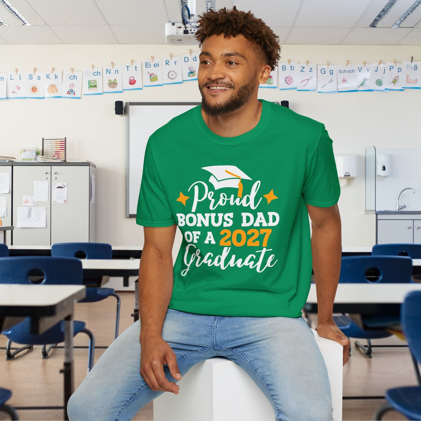 Proud Bonus Dad of a 2027 Graduate Adult T-shirt