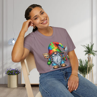 Proud Mom (Autism Awarness Gnome) Adult T-shirt