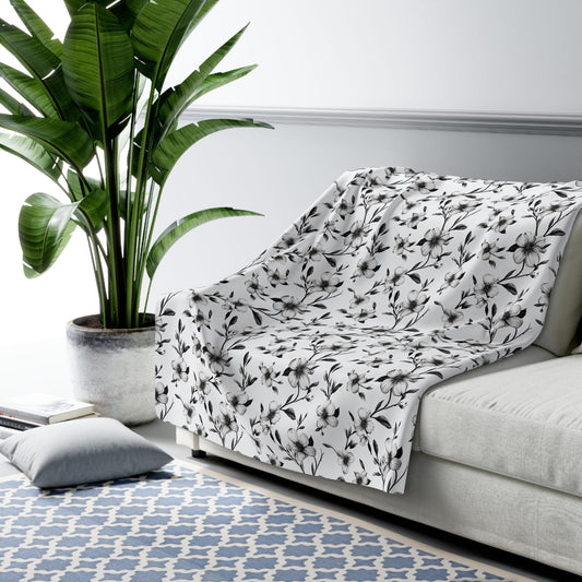 Black & White Five Petal Floral Fleece Blanket