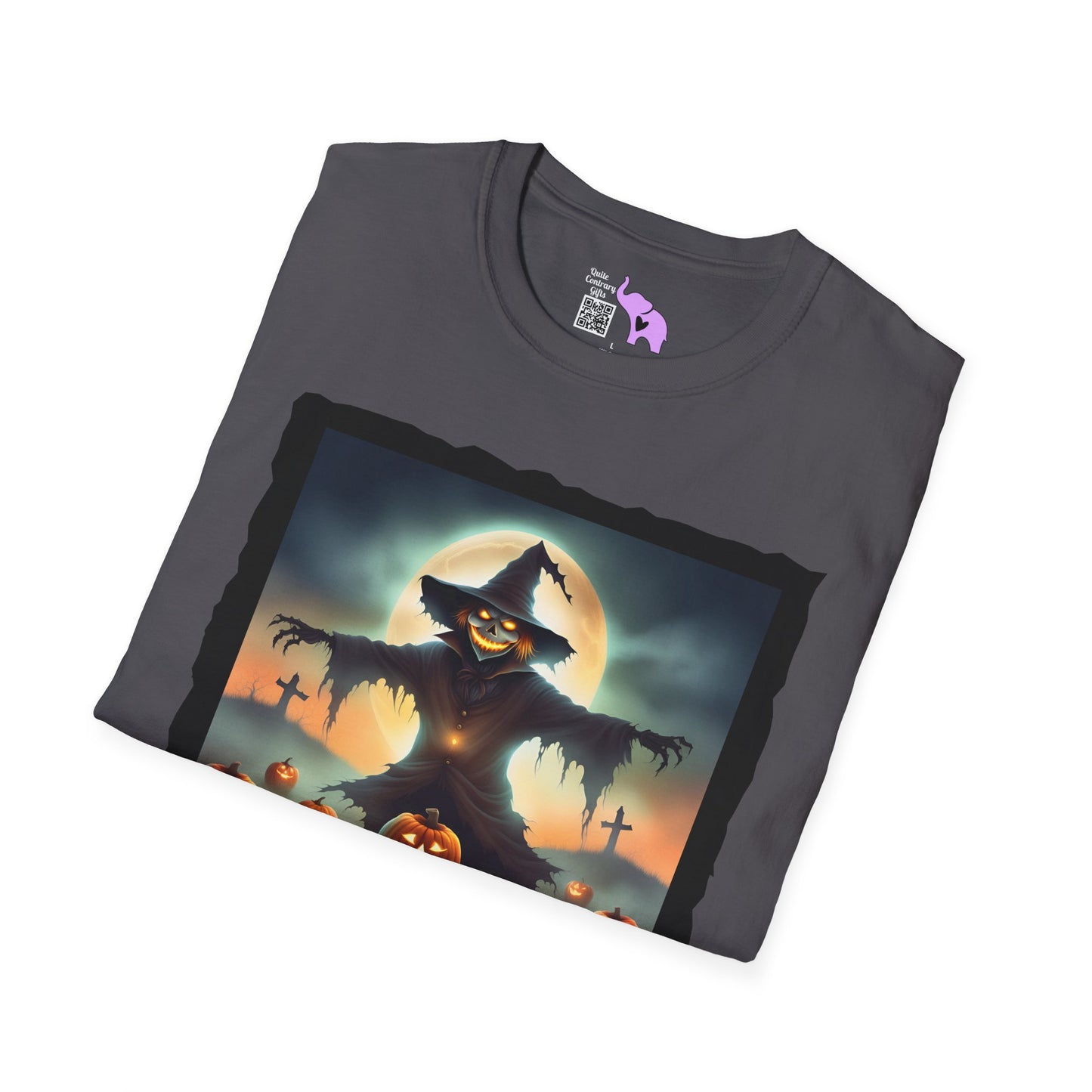 Halloween Scarecrow w/Pumpkins 2 Adult T-shirt