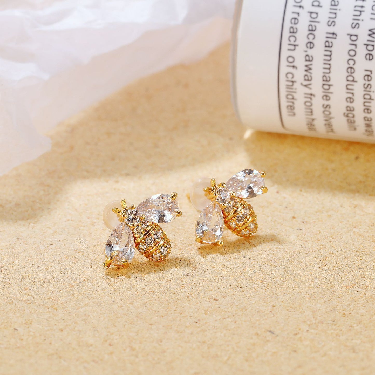 Simple Copper-Plated Bee Rhinestone Earrings