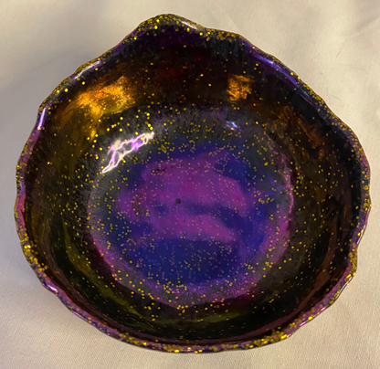 Irregular-Shaped Resin Bowl