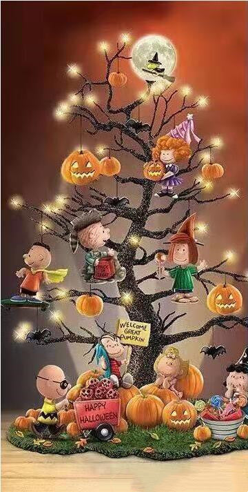 Charlie Brown Glowing Halloween Pumpkin Ornament Tree