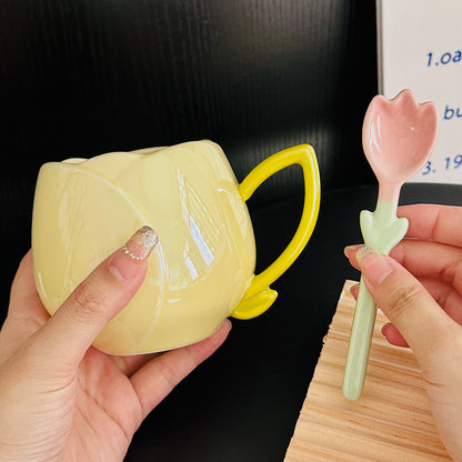 Ceramic Tulip-Style Mug With or Without Spoon