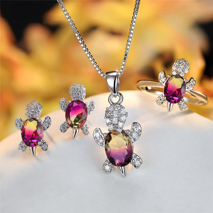 Tortoise-shaped Gemstone Necklace